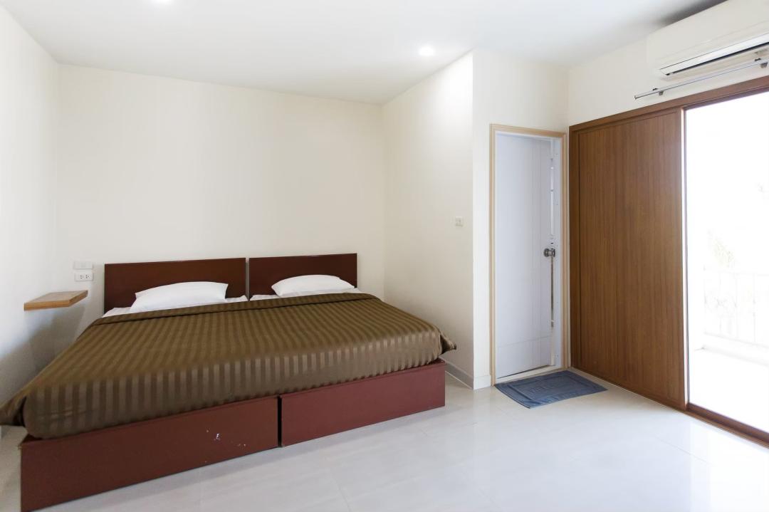 Villa Bedroom 2