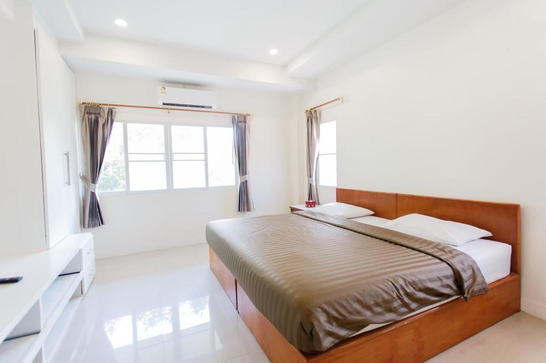 Villa Bedroom 6