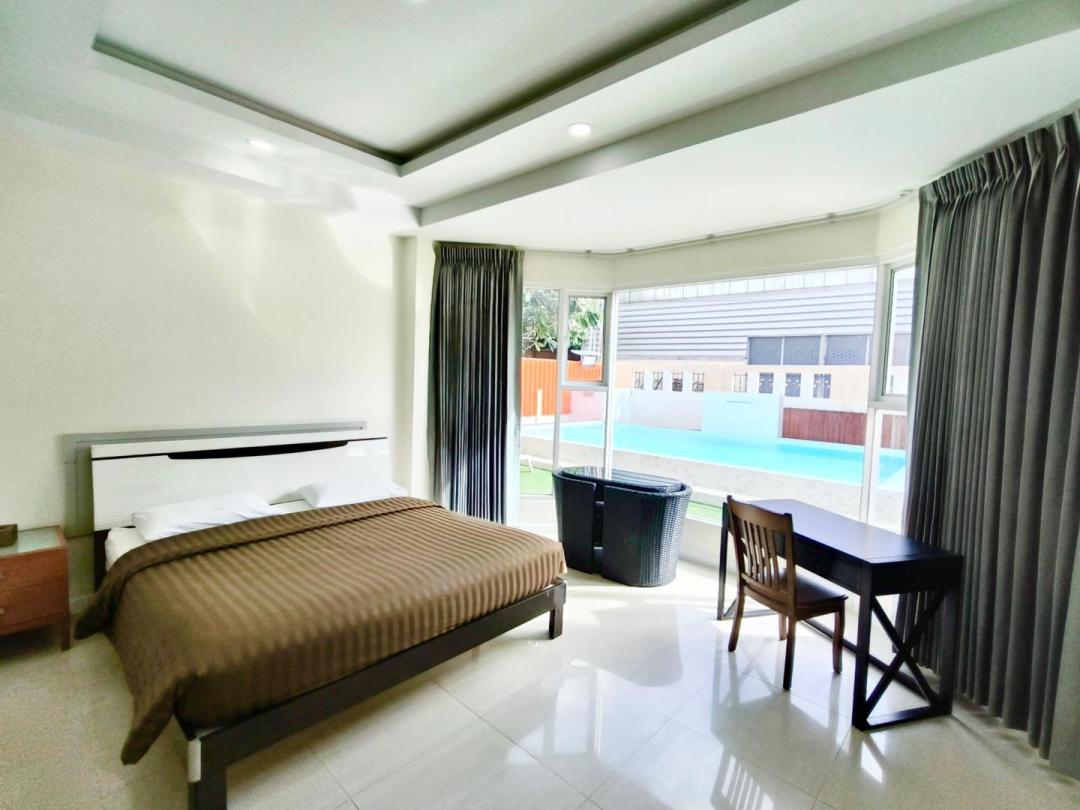 Villa Bedroom 5