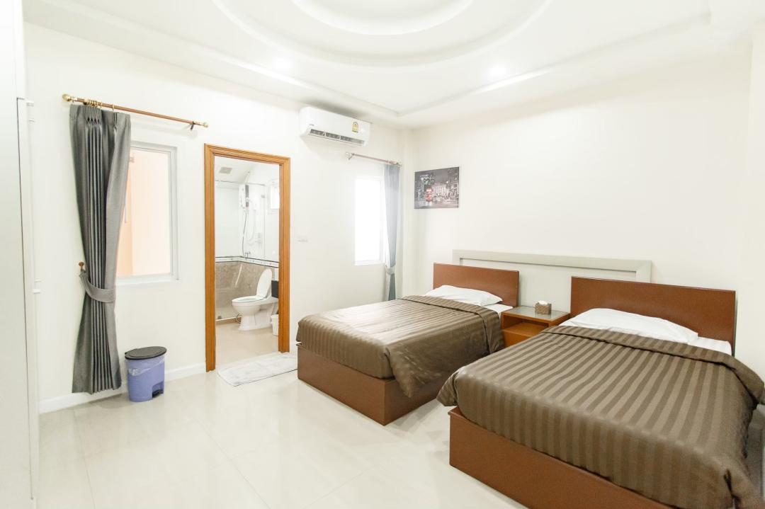 Villa Bedroom 9