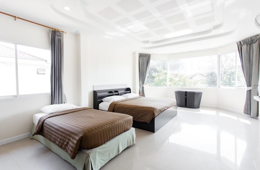 Villa Bedroom 7