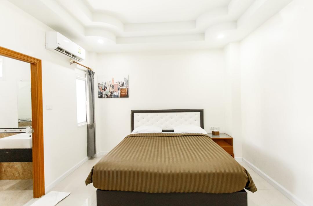 Villa Bedroom 5