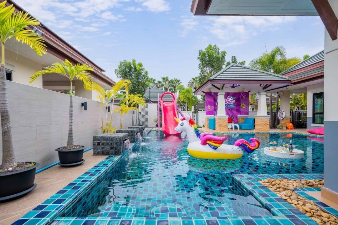 Barbie - Villa Interior View