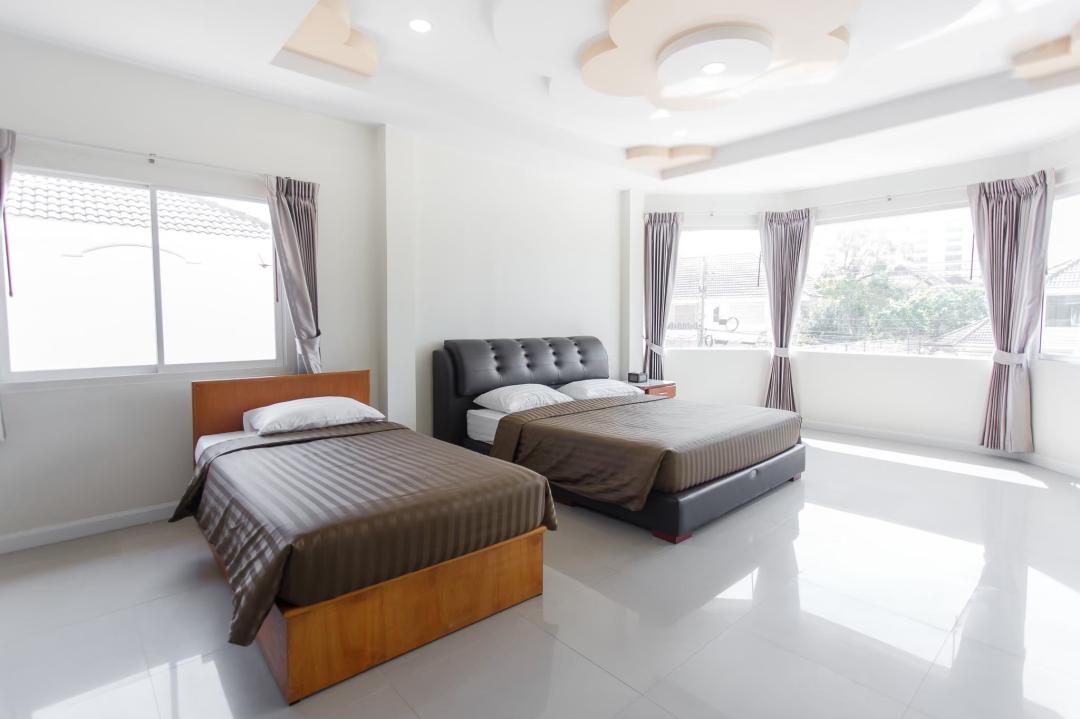 Villa Bedroom 4