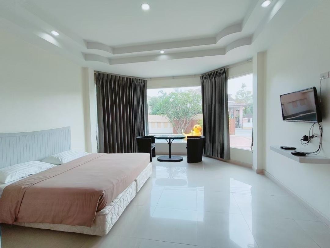 Villa Bedroom 7