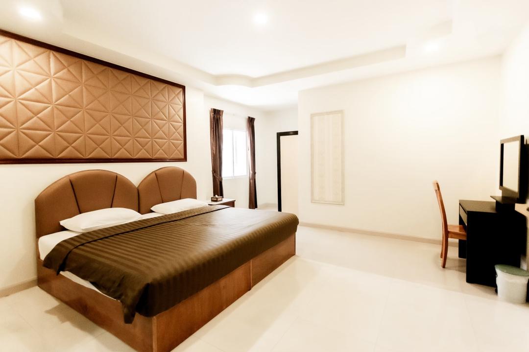 Villa Bedroom 2
