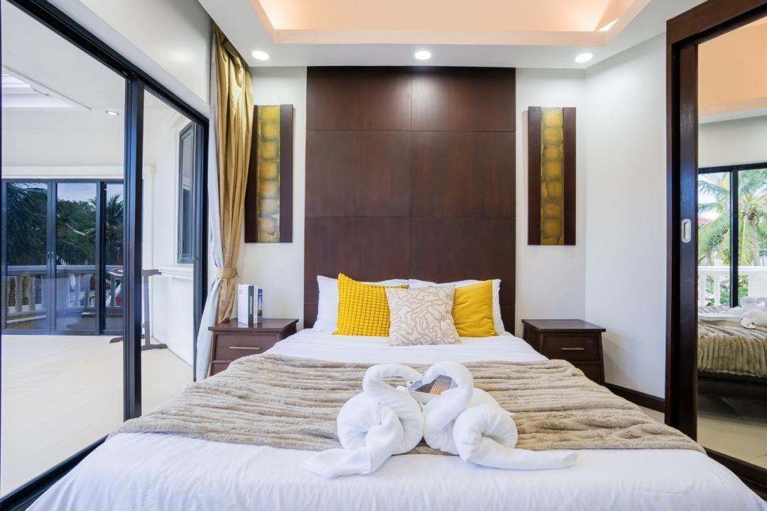 Villa Bedroom 2