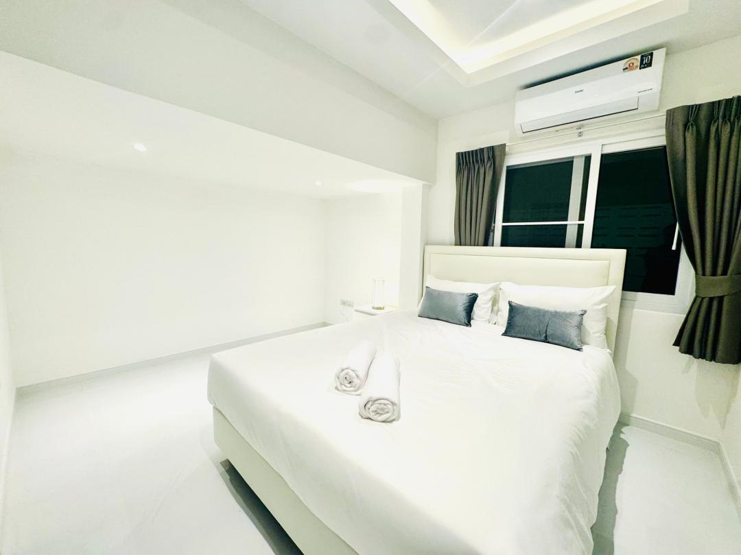 Villa Bedroom 1