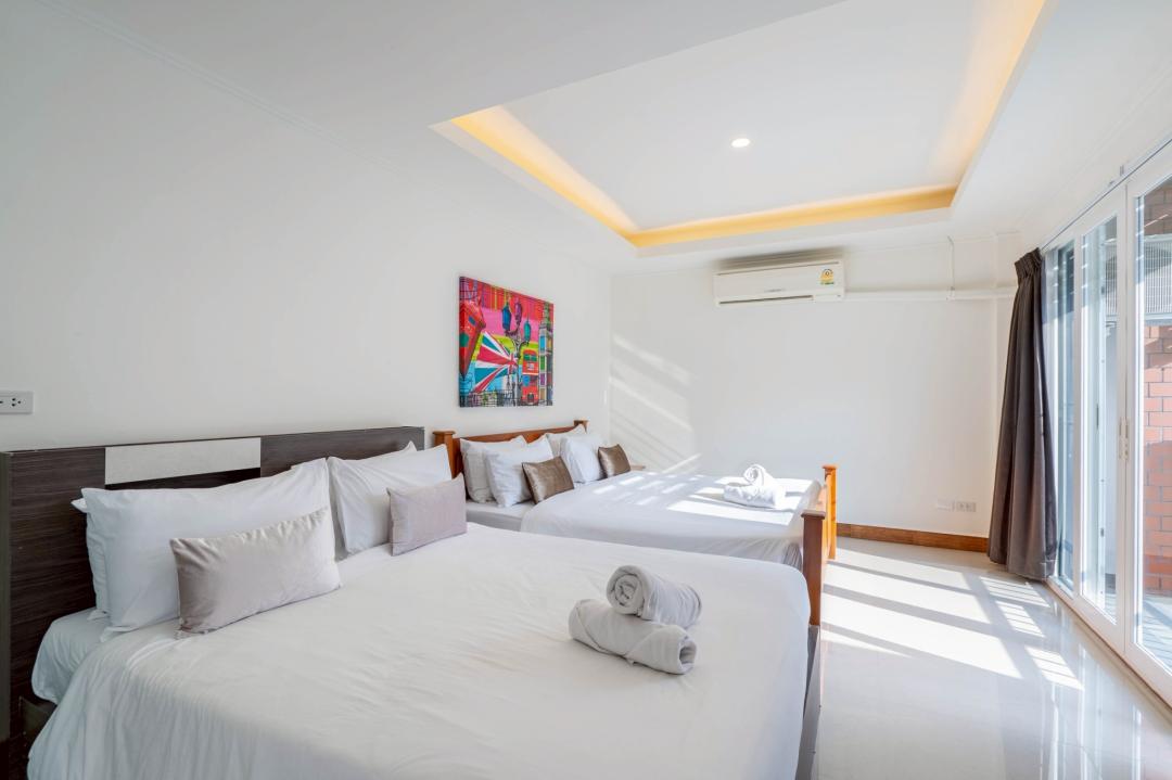 Villa Bedroom 1
