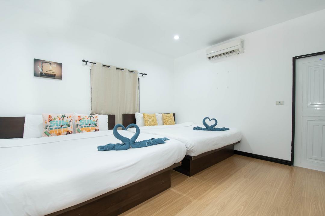 Villa Bedroom 1