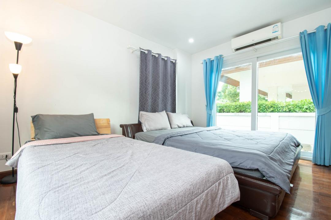 Villa Bedroom 6