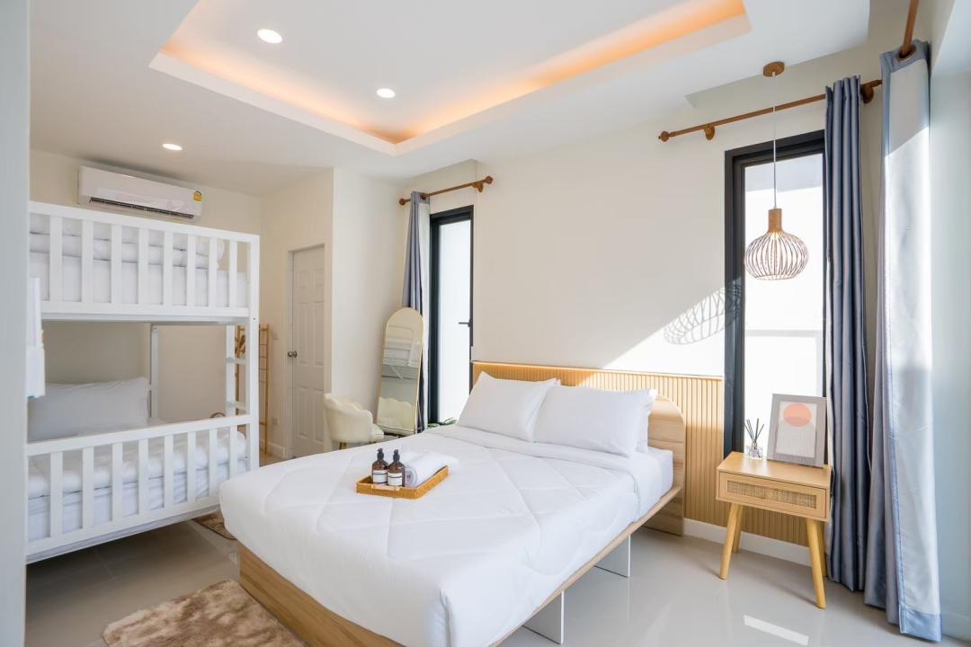 Villa Bedroom 4