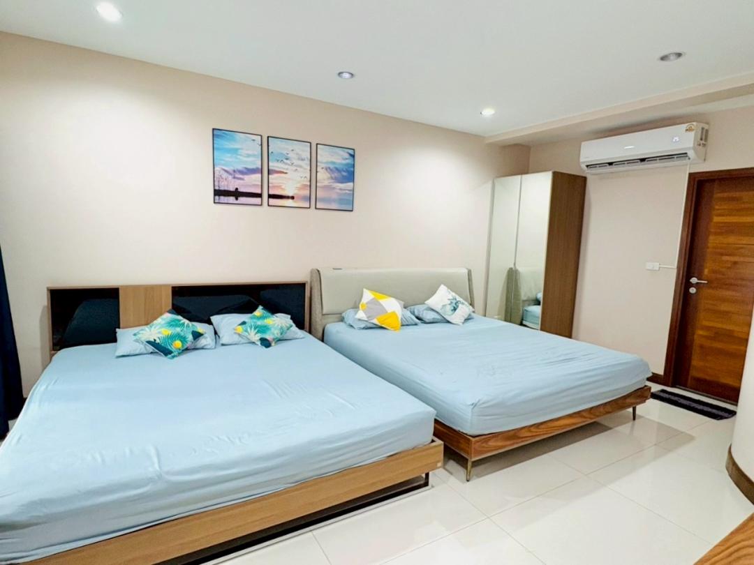 Villa Bedroom 1