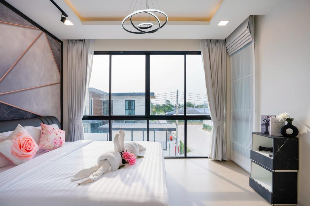 Villa Bedroom 4