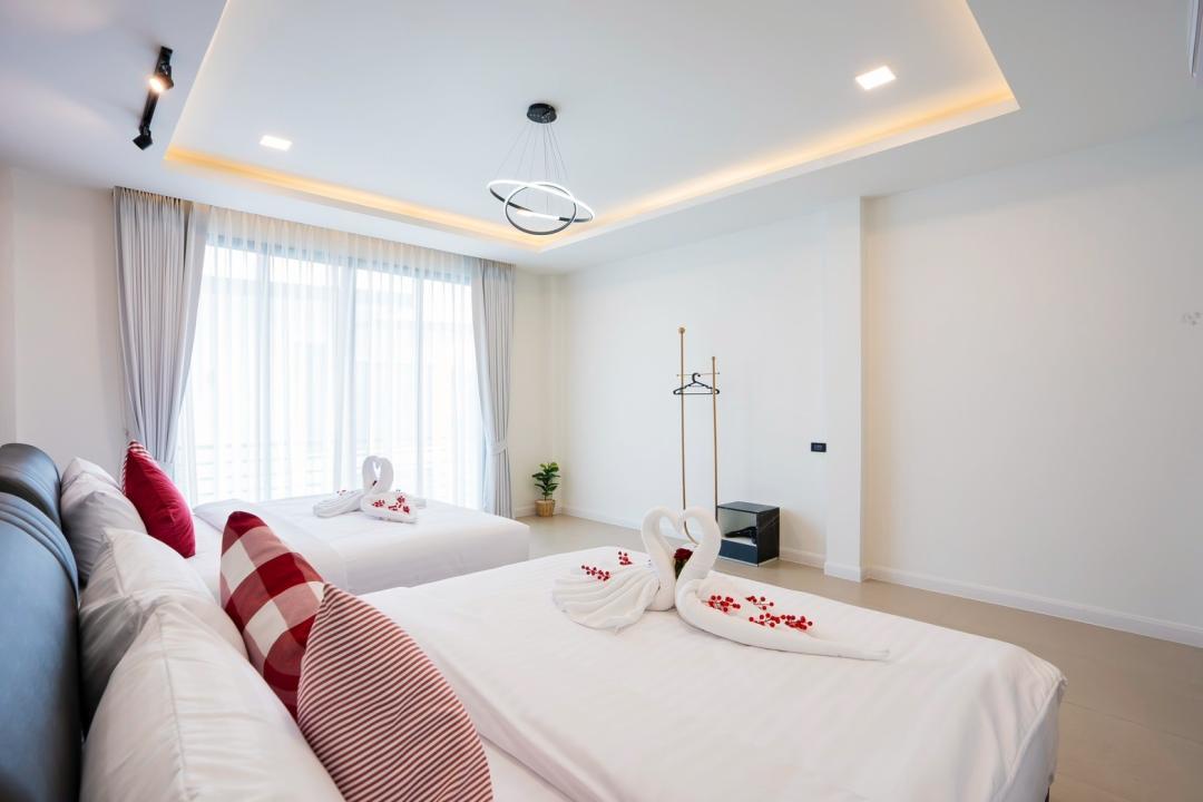 Villa Bedroom 7