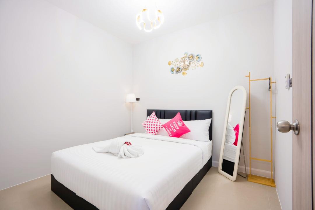 Villa Bedroom 5