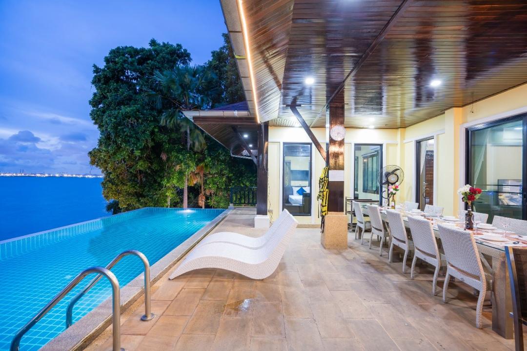 Welcome Sea View - Pool Area View