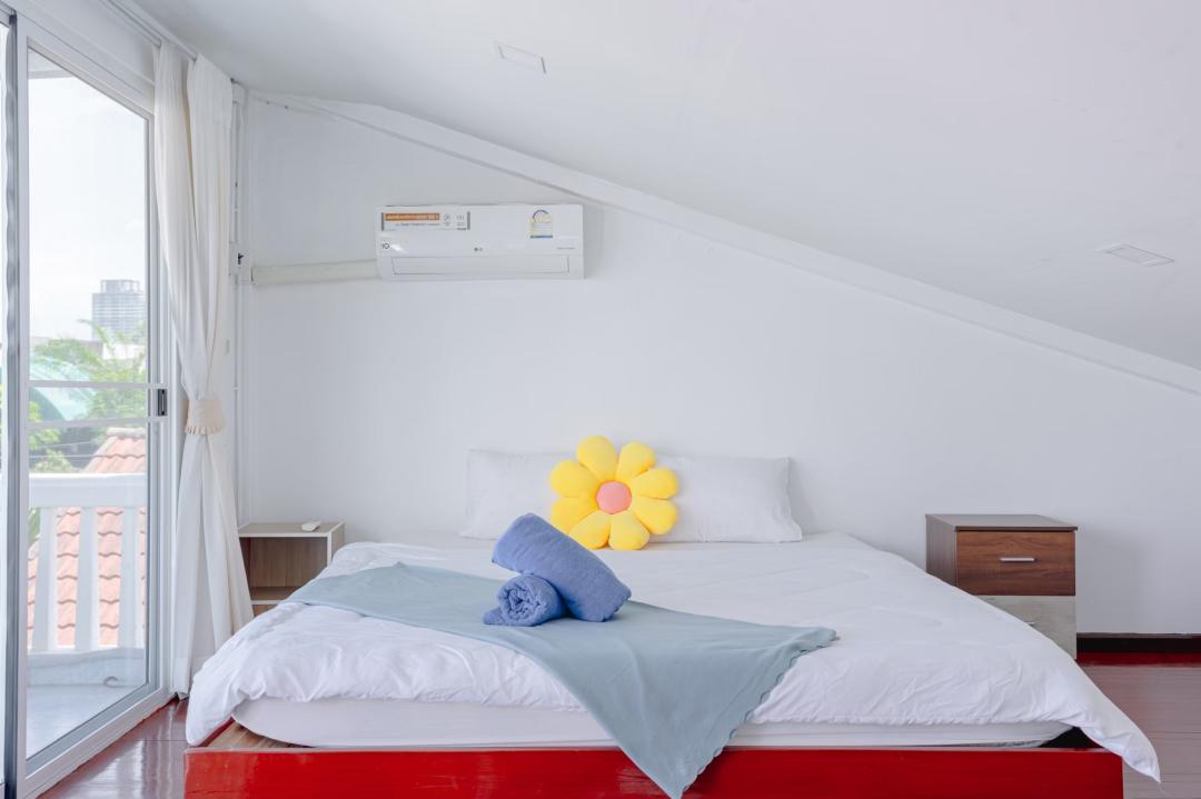 Villa Bedroom 2