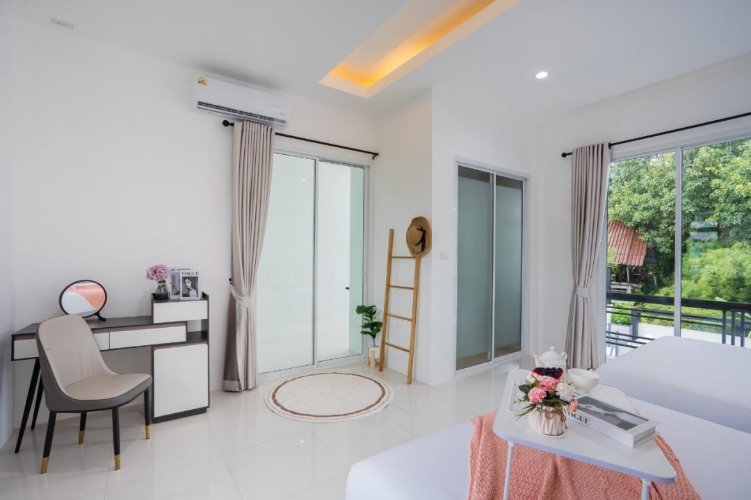 Villa Bedroom 10