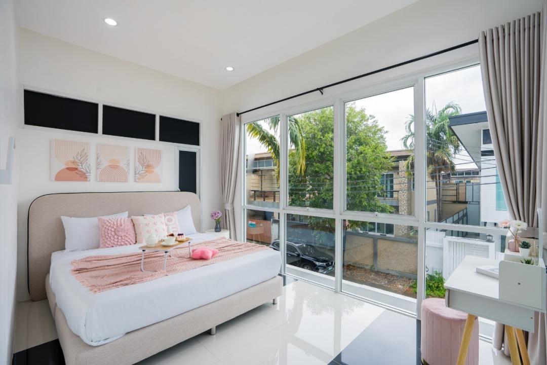 Villa Bedroom 2