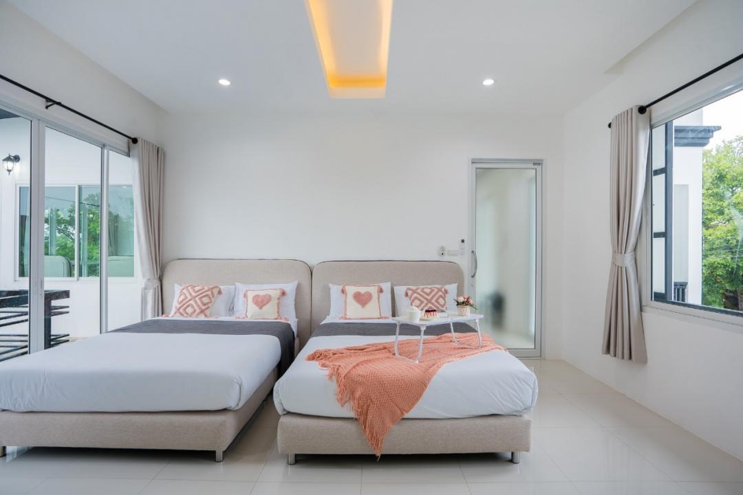 Villa Bedroom 4