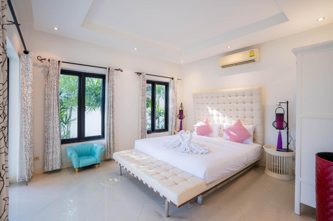 Villa Bedroom 1