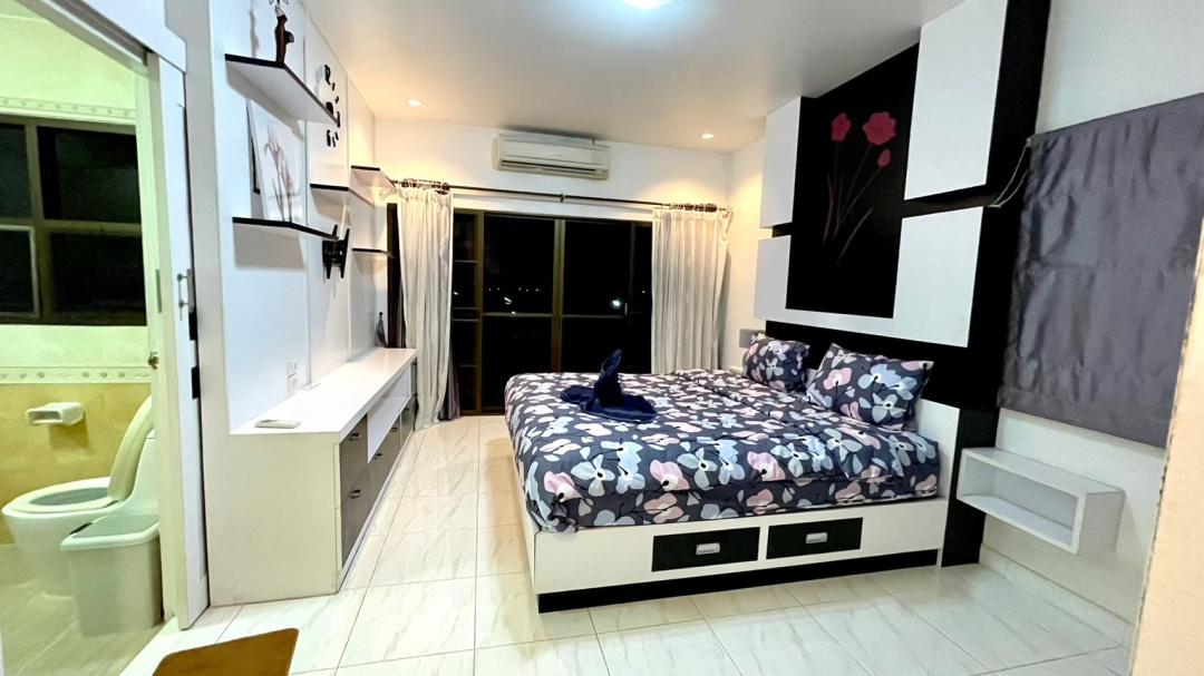 Villa Bedroom 10