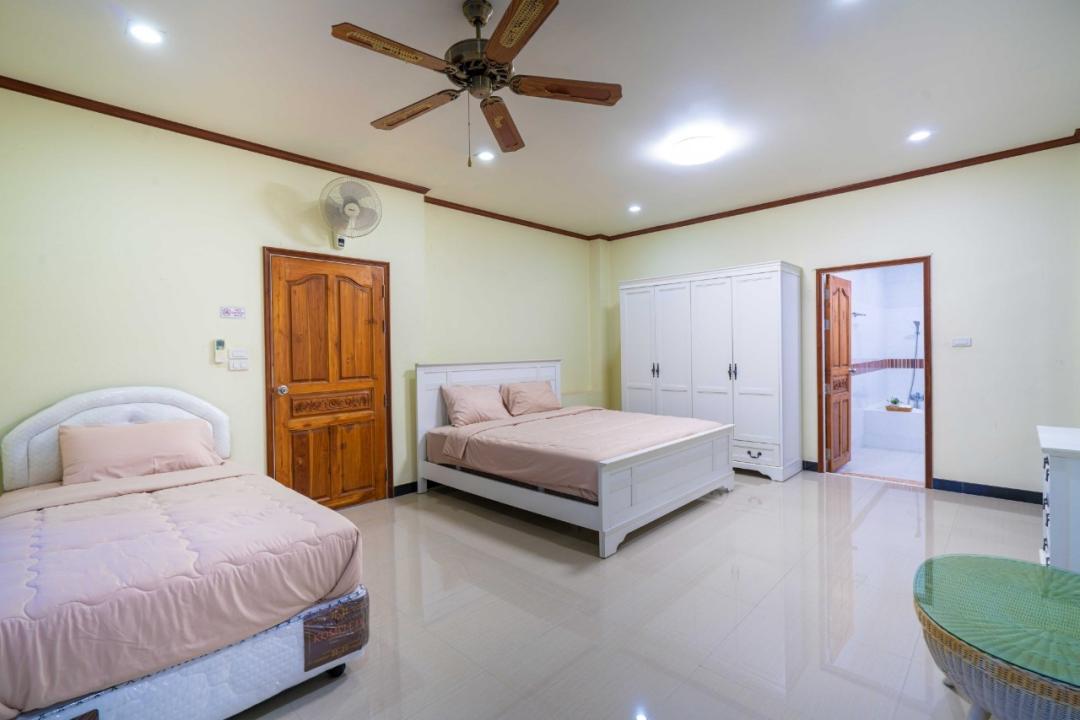 Villa Bedroom 5