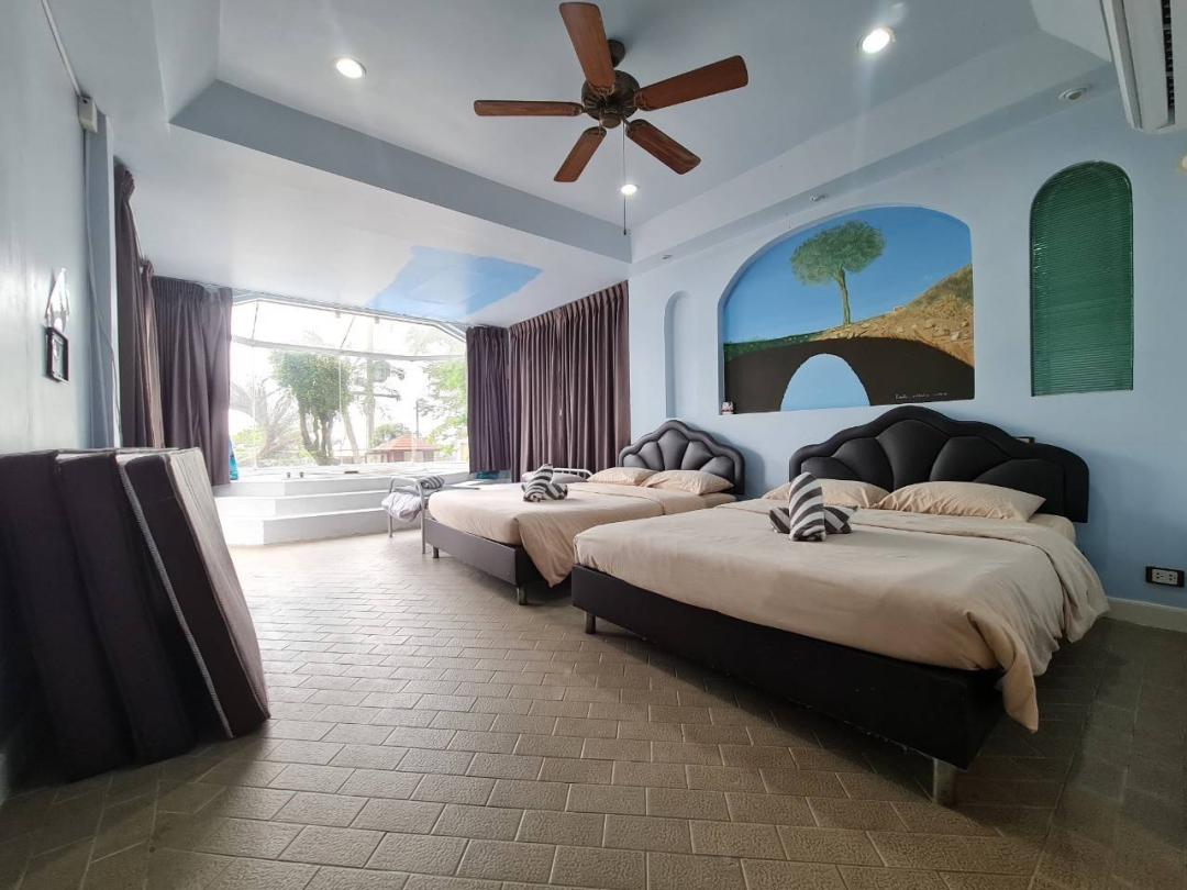 Villa Bedroom 2