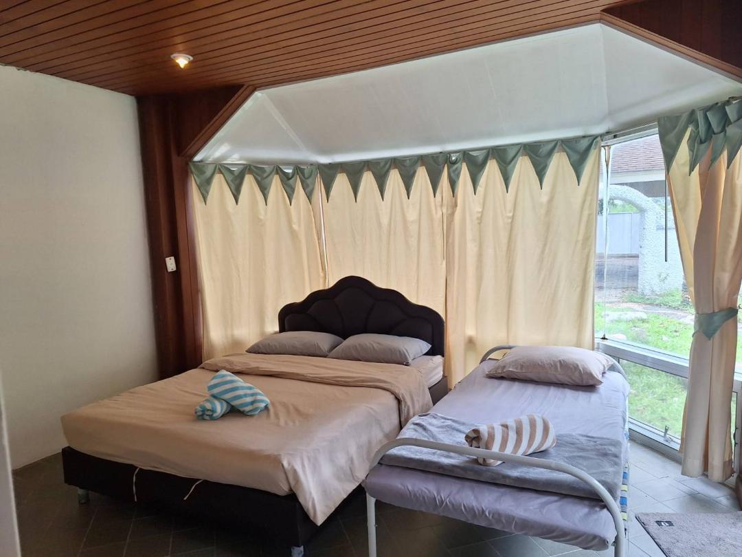 Villa Bedroom 4