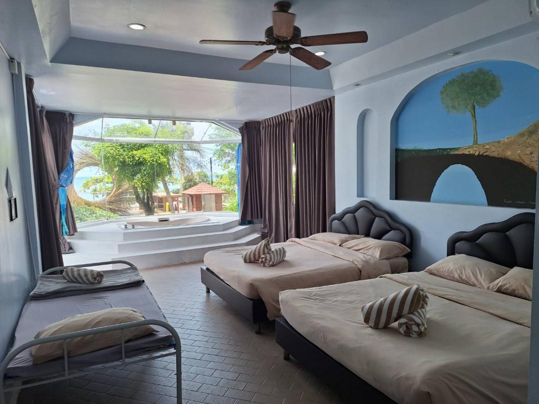 Villa Bedroom 6