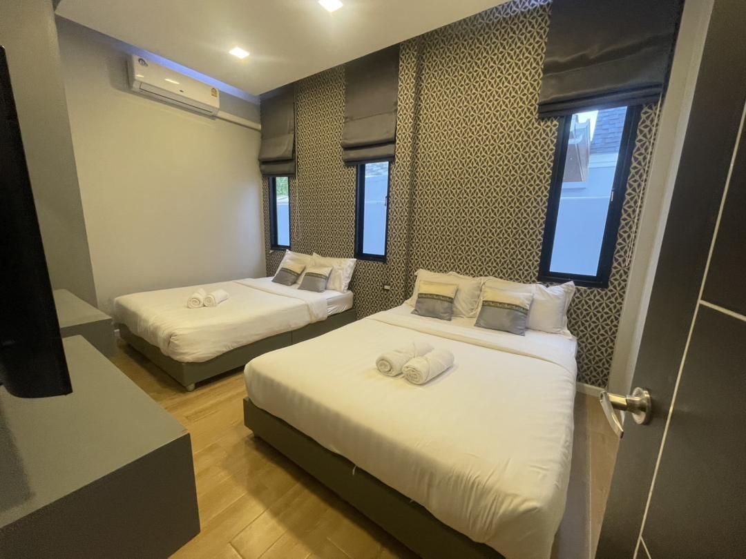 Villa Bedroom 1