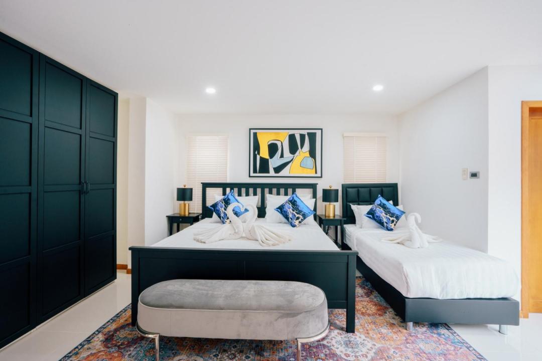 Villa Bedroom 4