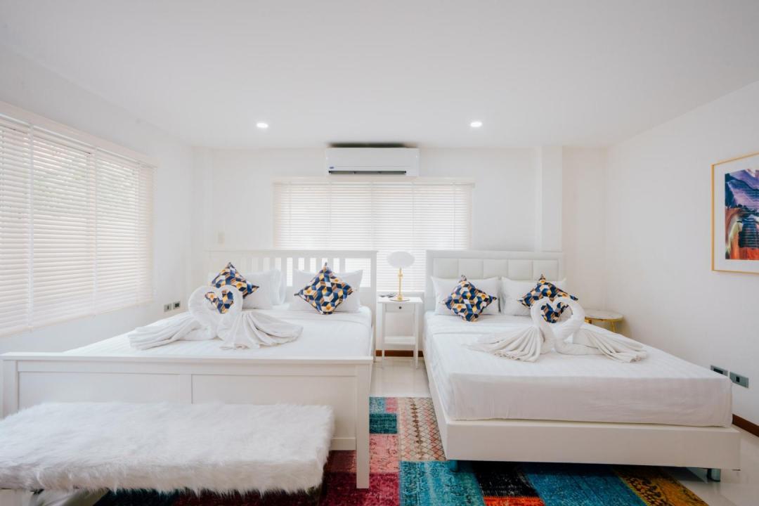 Villa Bedroom 5