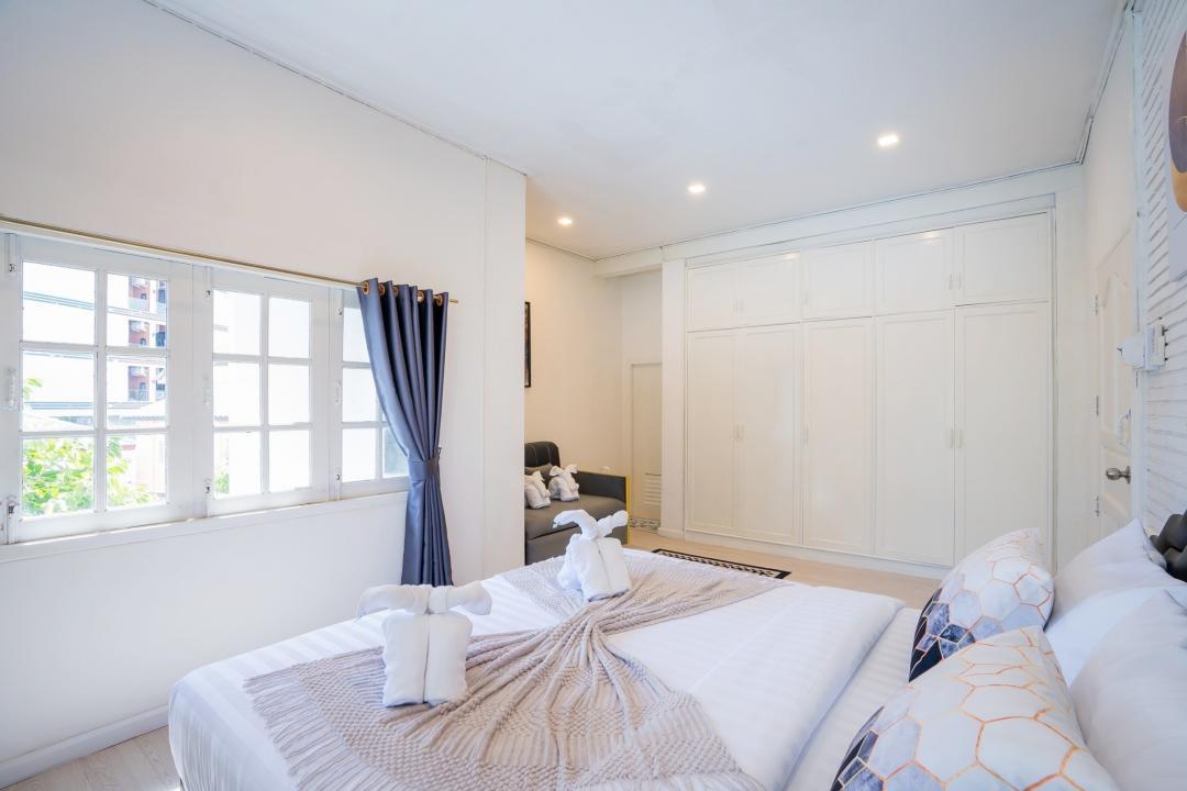 Villa Bedroom 4