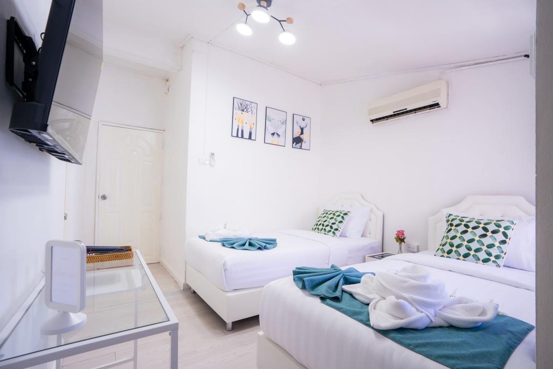 Villa Bedroom 6