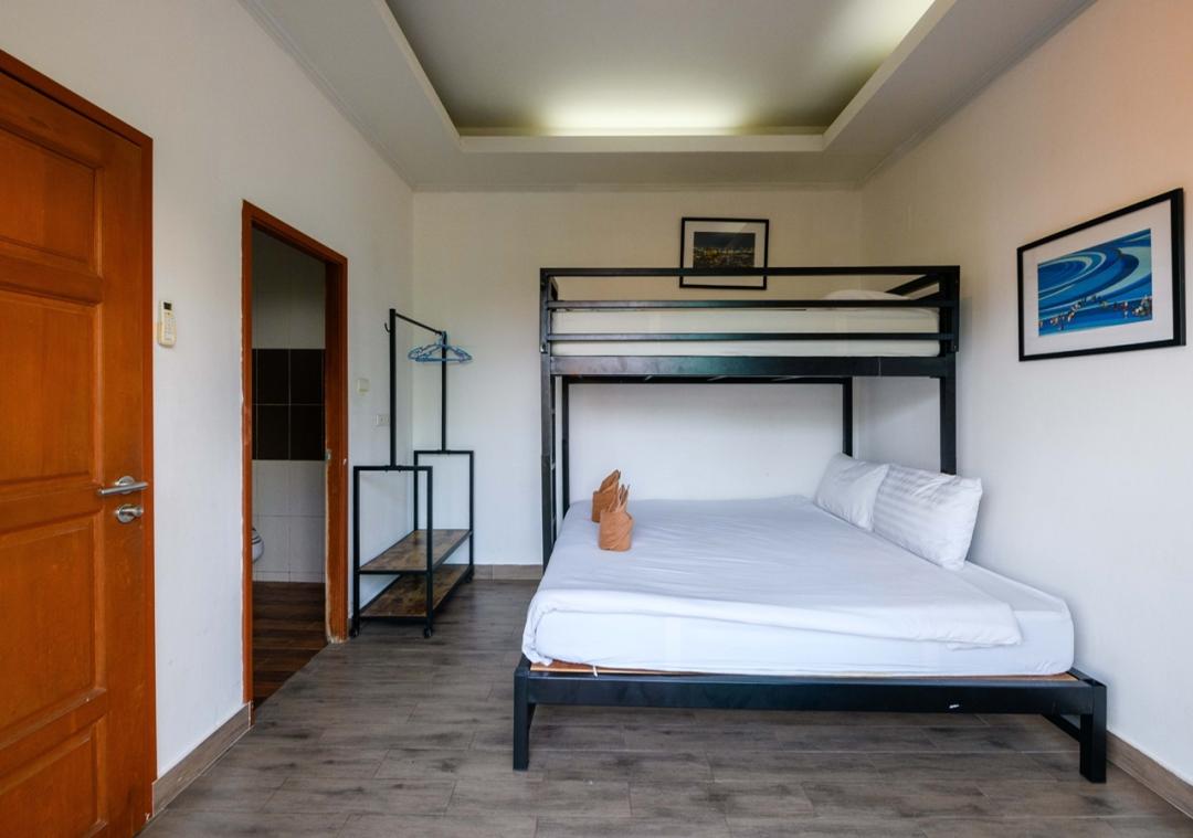 Villa Bedroom 1