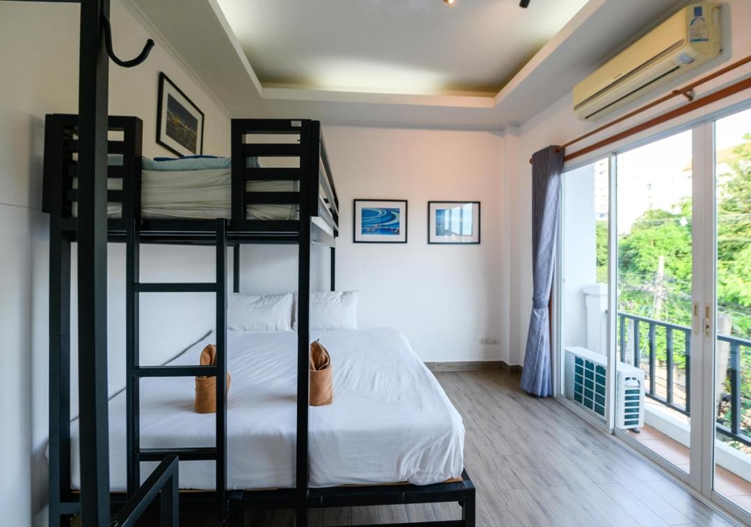 Villa Bedroom 2