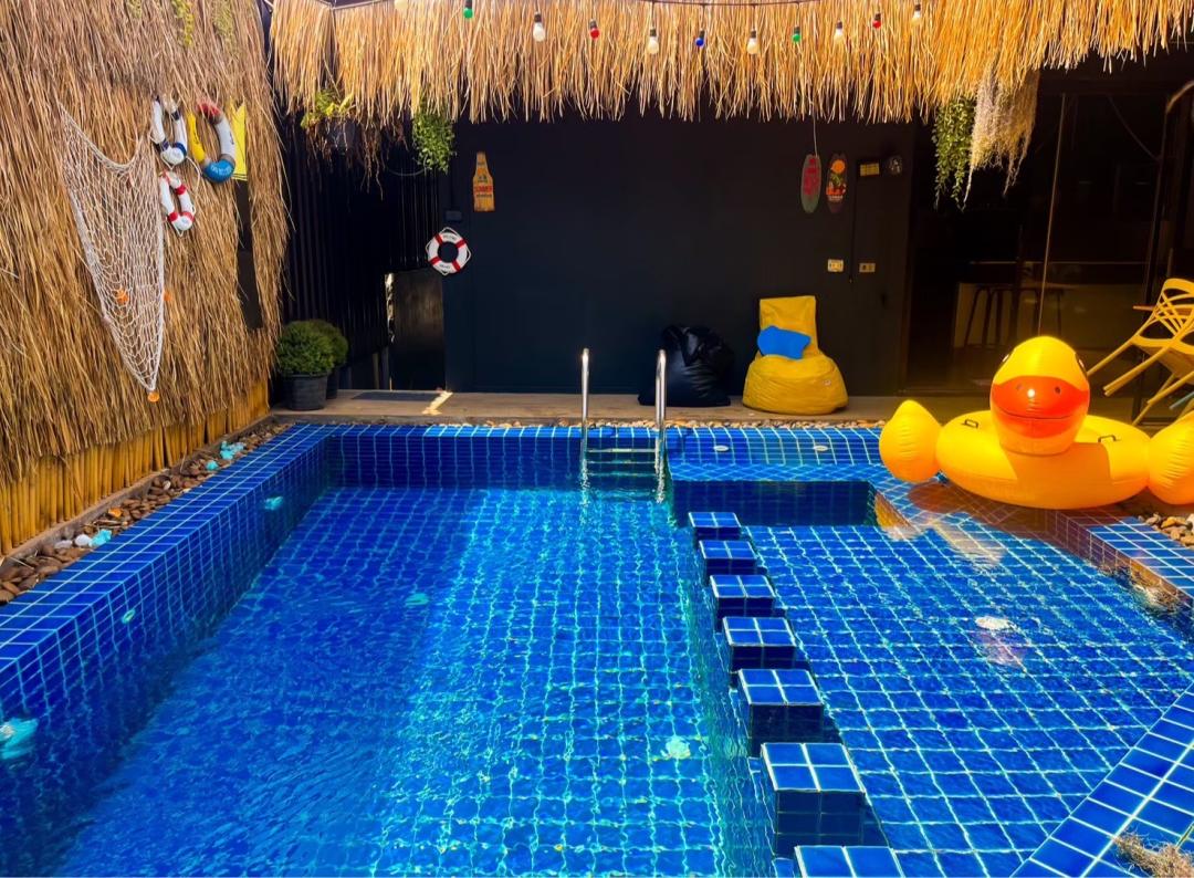 คิดถึง 2 - Pool Area View