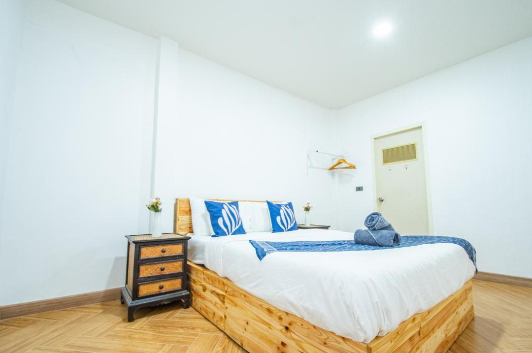 Villa Bedroom 1