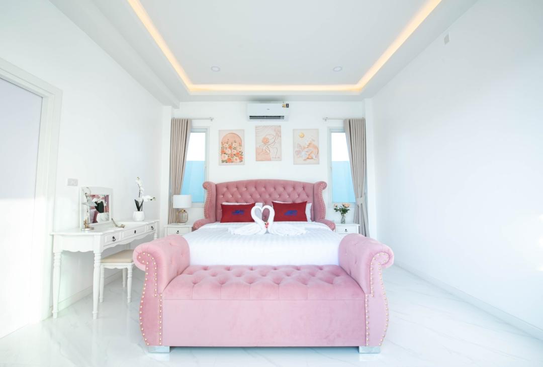 Villa Bedroom 6