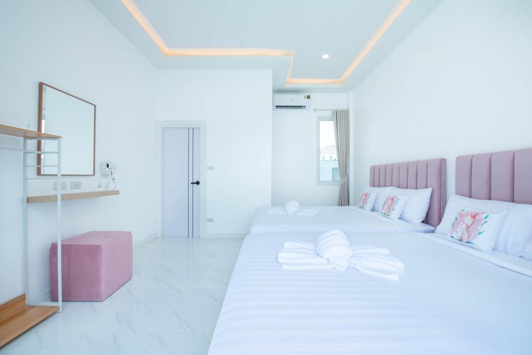 Villa Bedroom 2