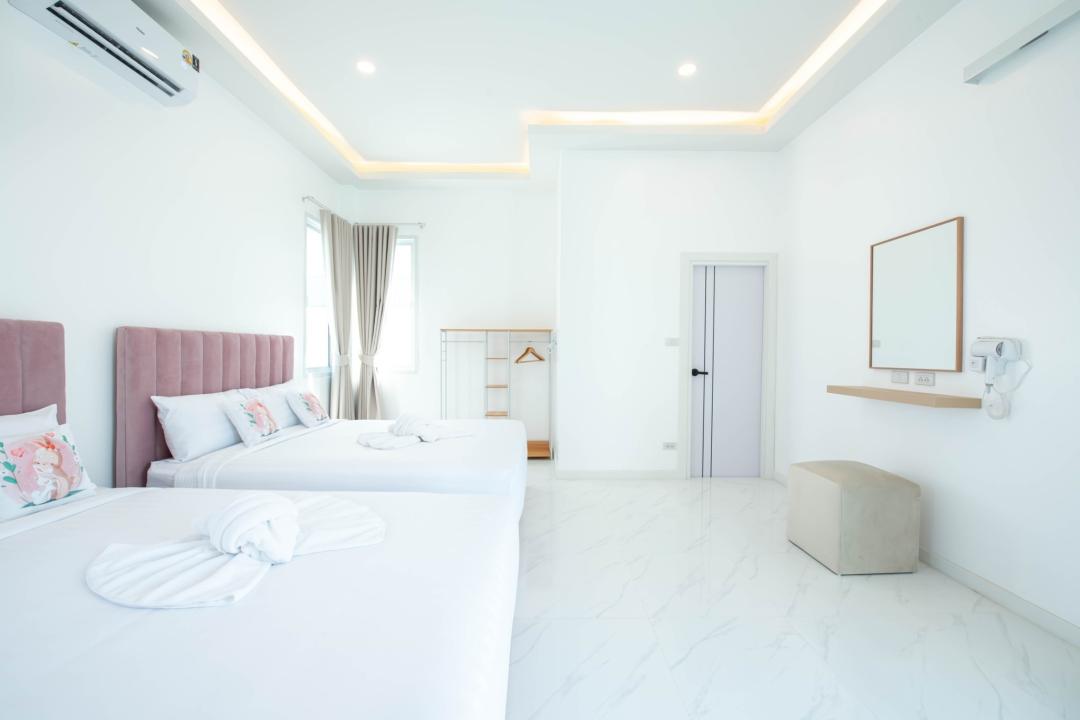 Villa Bedroom 4