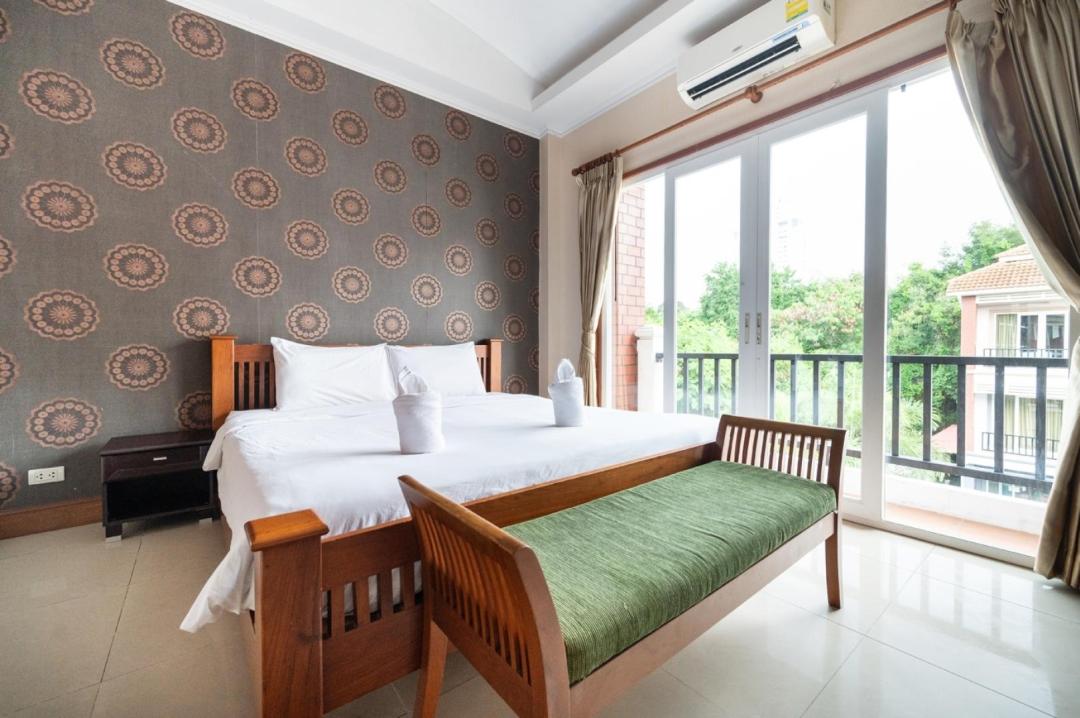 Villa Bedroom 7