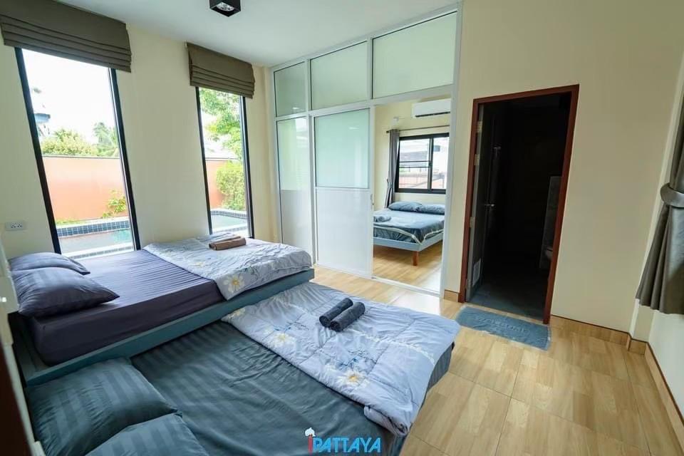 Villa Bedroom 2