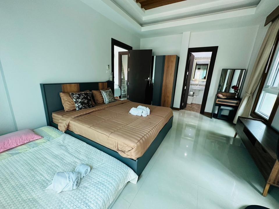 Villa Bedroom 1