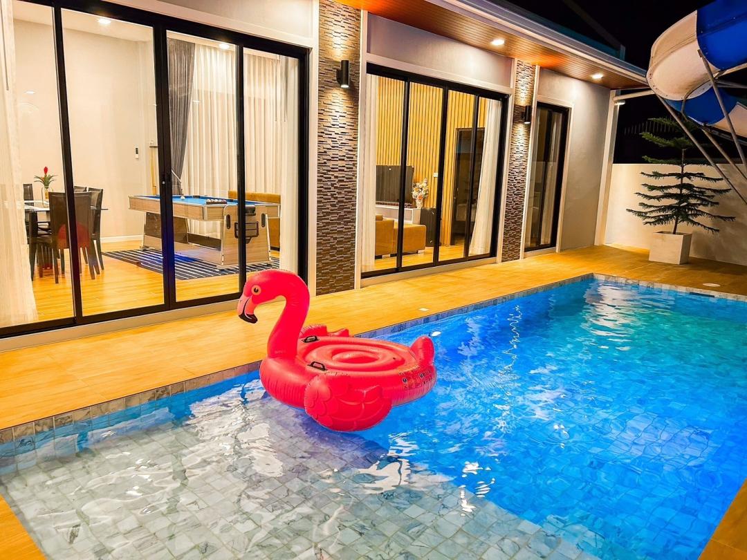 พราวฟ้า - Villa Interior View