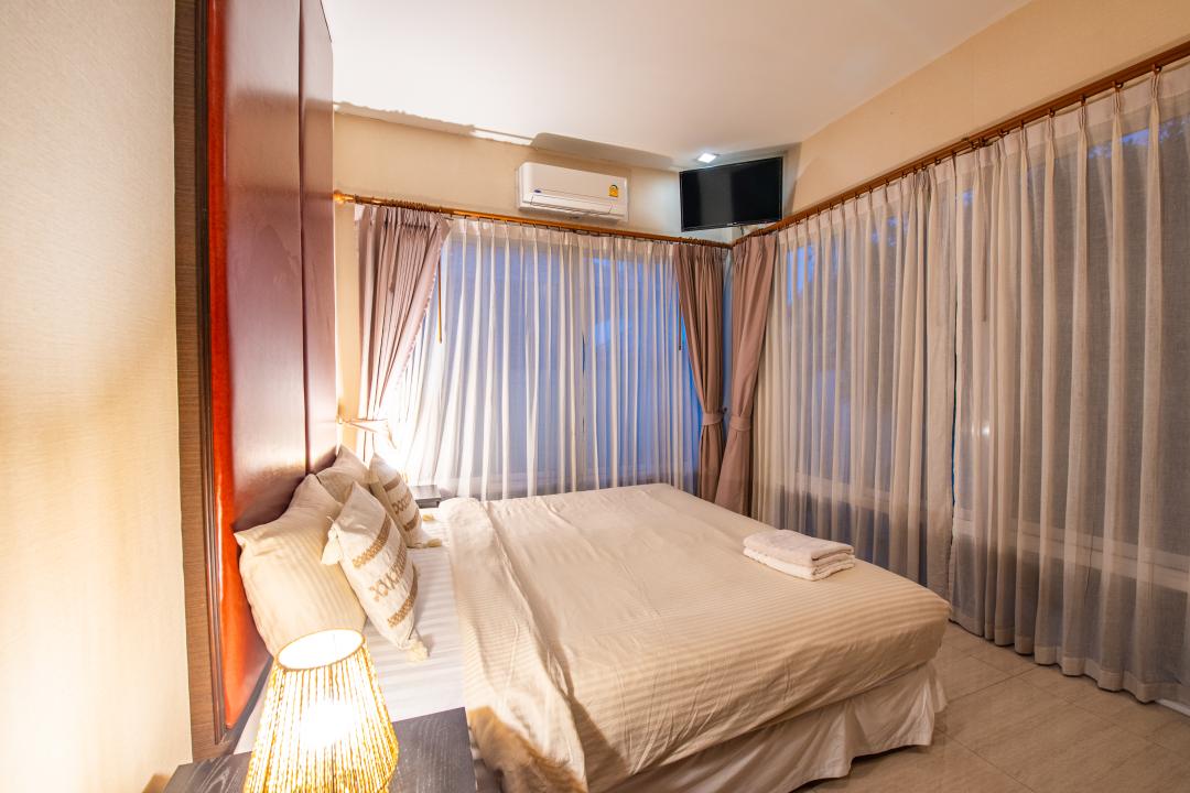 Villa Bedroom 6