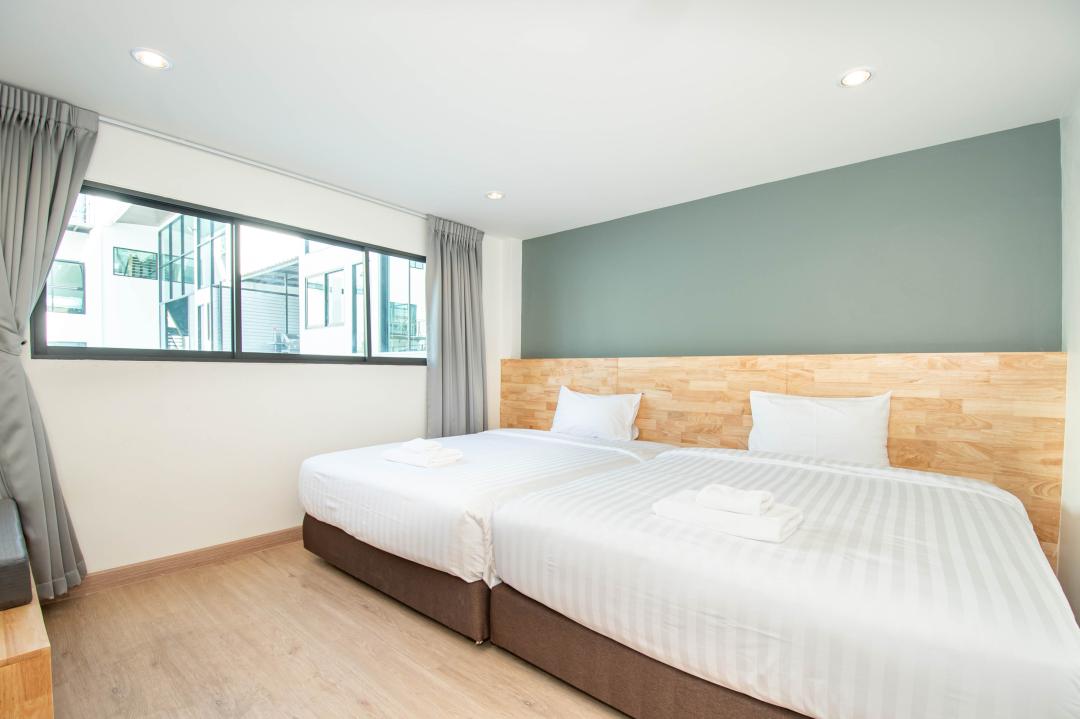 Villa Bedroom 8