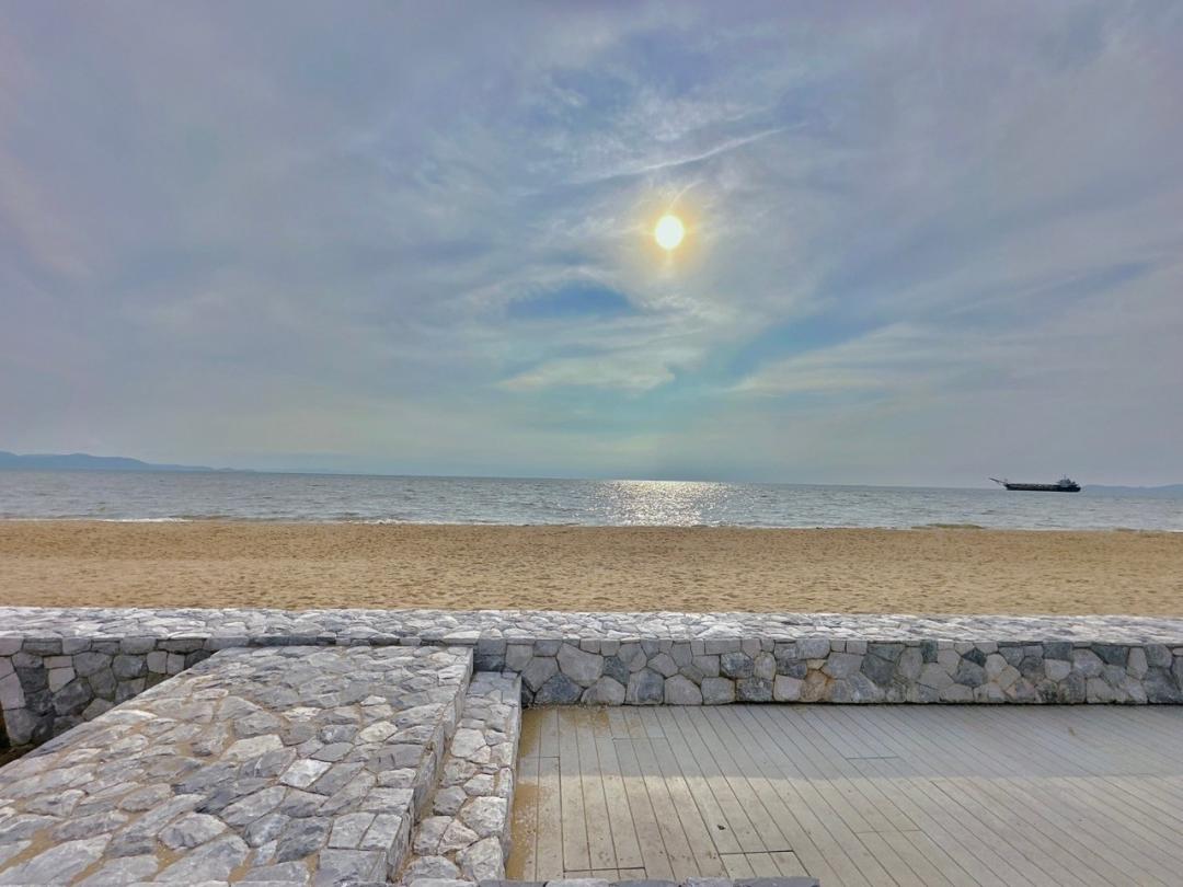 วีรันดา รีสอร์ท - Pool Area View